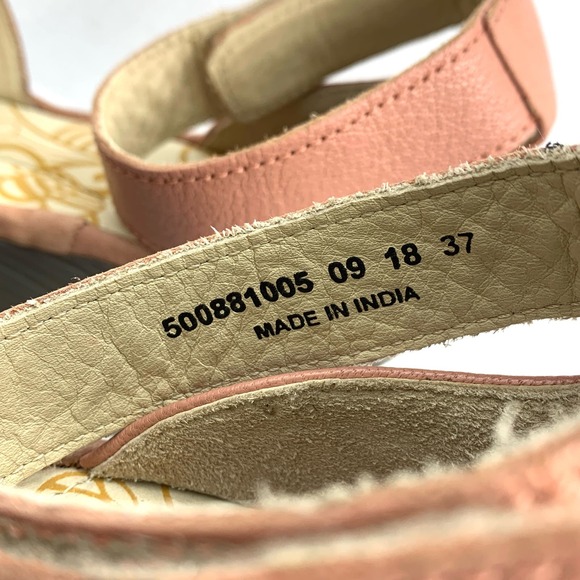 FLY London Wedge Platform Sandal - Size 37 - Picture 11 of 11